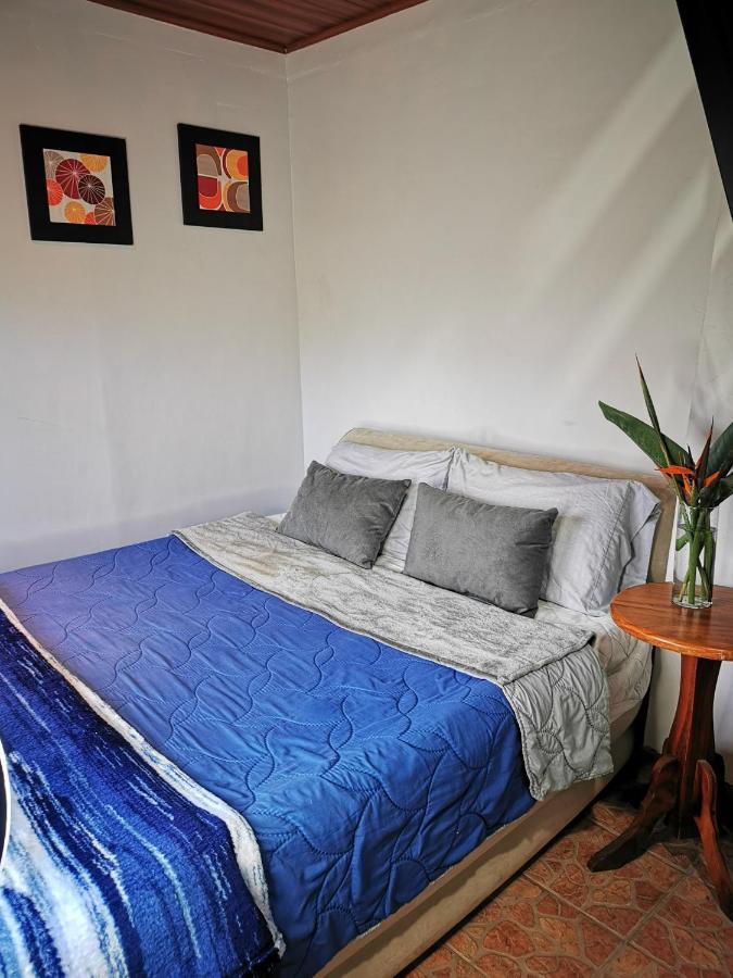 Cabana Hamacas Картаго Екстериор снимка